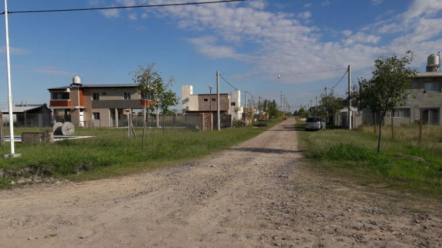 Fotos De VENDO LOTES EN ROLDAN BARRIO PUNTA CHACRA Anuncio TEV101896