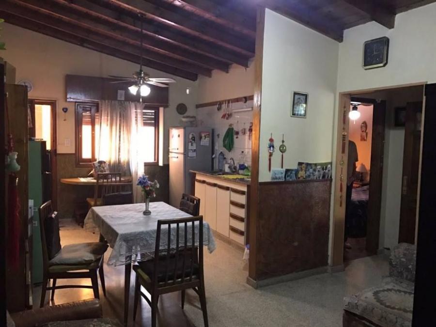 ¡OPORTUNIDAD! VENDO CASA EN QUILMES. MUY BUEN ESTADO.