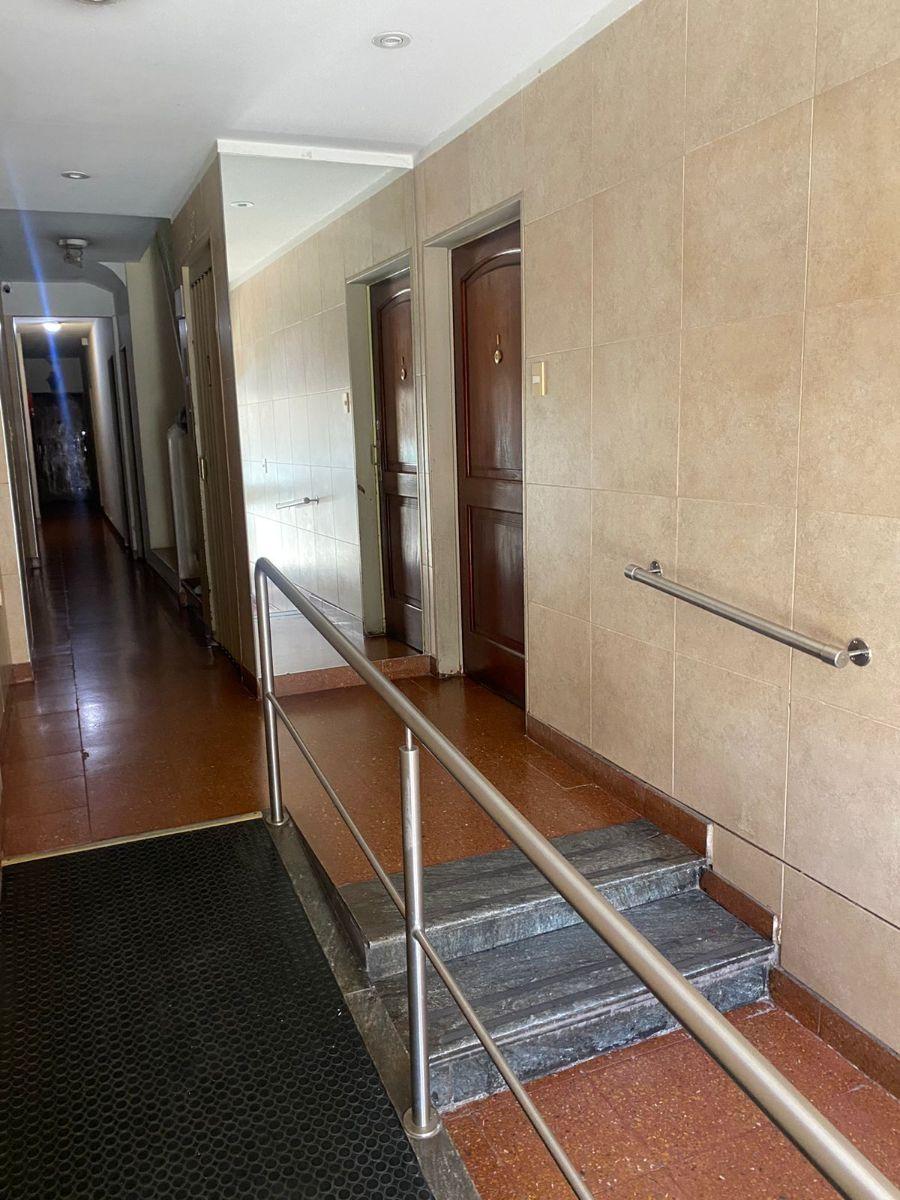 Foto Departamento en Venta en Recoleta, Recoleta, Ciudad de Buenos Aires - U$D 80.000 - DEV118308 - BienesOnLine