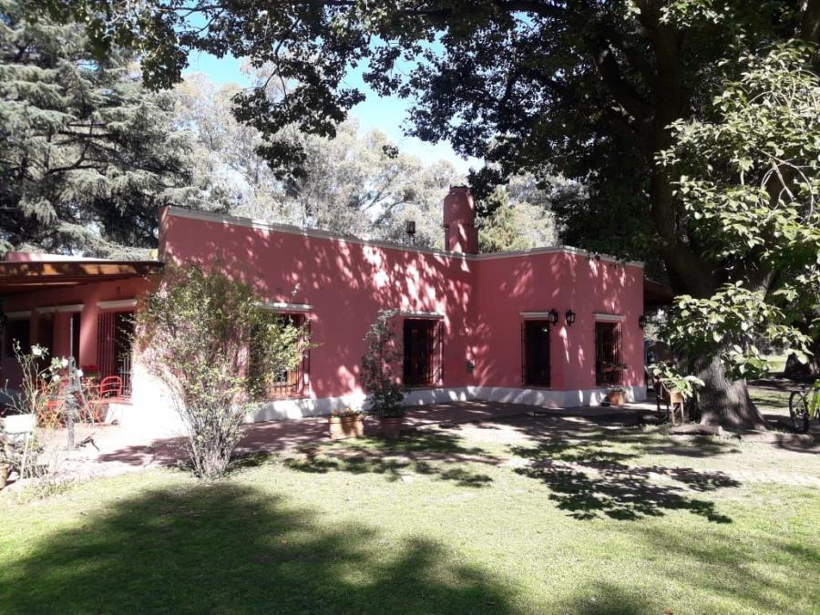 ¡¡¡Excelente Casa con terreno de aprox. 2,4 has