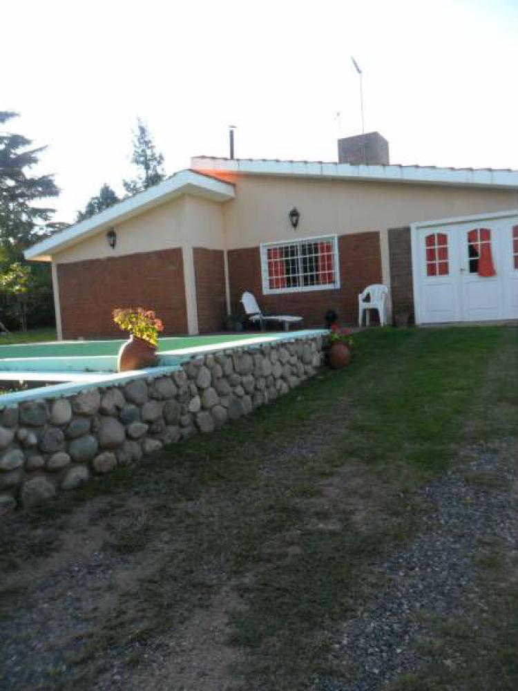 CASA EN BIALET MASSÉ A UNA CUADRA DE RUTA 38 (ref.4912)