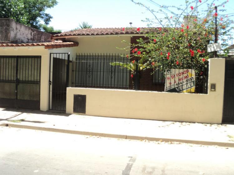 Chalet a una cuadra de Av. Sobremonte