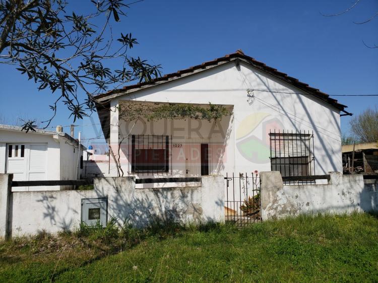 Chalet de 3 dormitorios en Las Toninas.