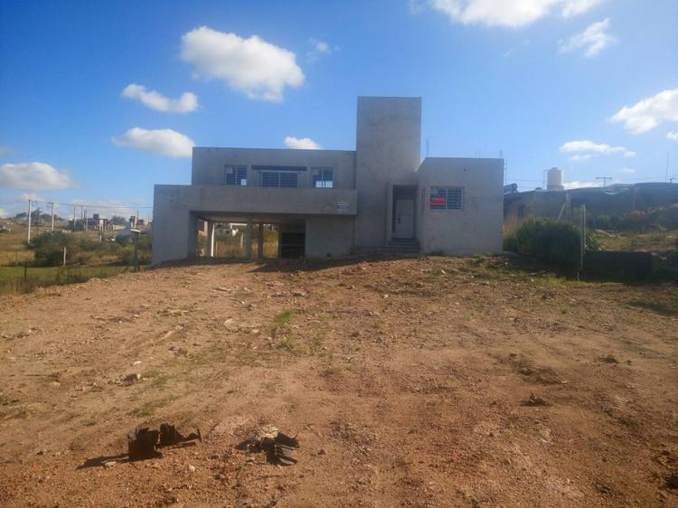 Foto Casa en Venta en VILLA SANTA CRUZ DEL LAGO, Córdoba - U$D 75.000 - CAV98100 - BienesOnLine