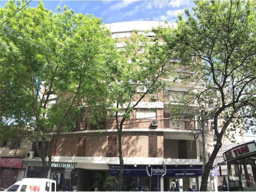 DEPARTAMENTO DE 3 AMBIENTES EN CASTELAR SUR CENTRO EN VENTA