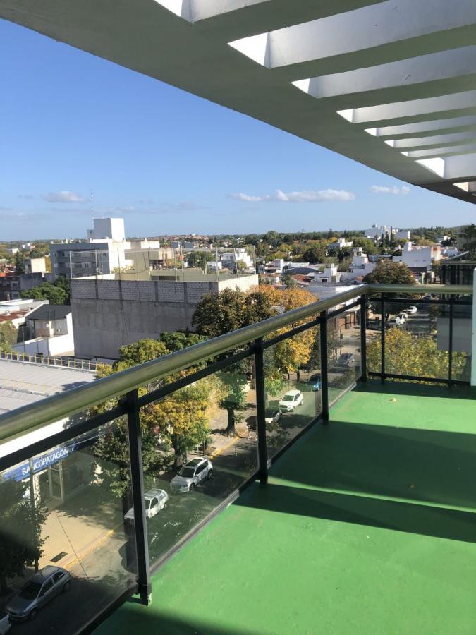 Departamento en venta La Plata. 44 y 26, con cochera y super terraza.