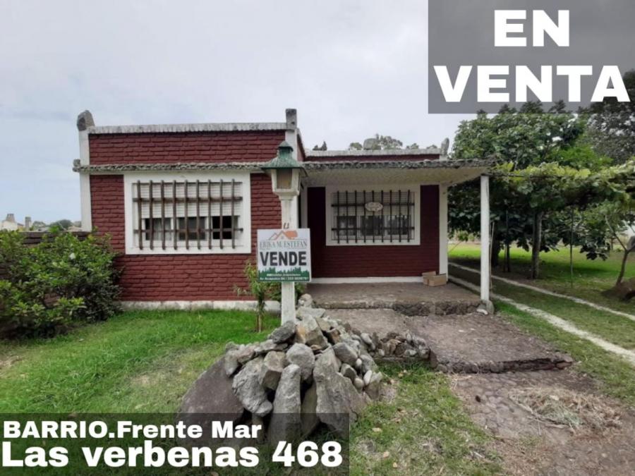 EN VENTA CASA EN EL BARRIO FRENTE MAR