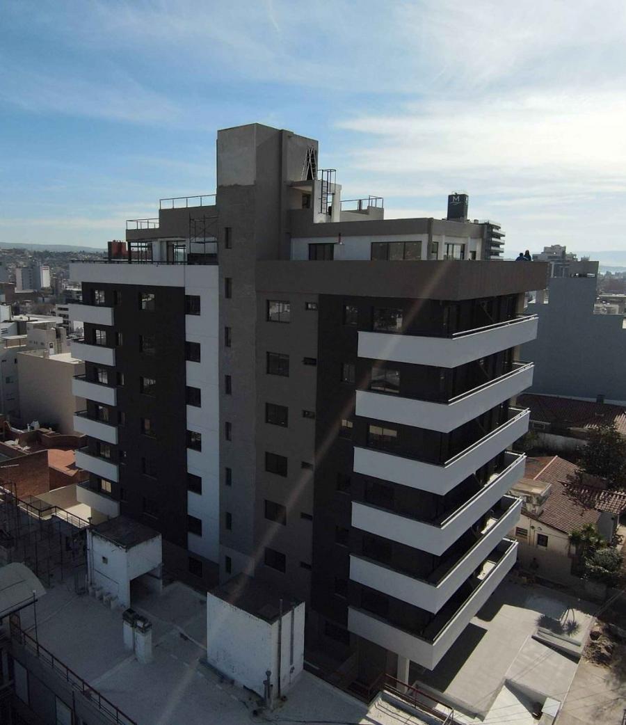 EXCELENTE DEPARTAMENTO EN VENTA EN VILLA CARLOS PAZ, A ESTRENAR, 0 KM. 3 DORM, 2 BAÑOS - CON BALCÓN