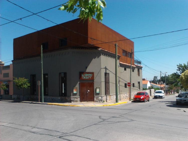 GRAN PROPIEDAD EN VENTA INCLUYE CASA Y COMERCIO CENTRO DE LA CUMBRE