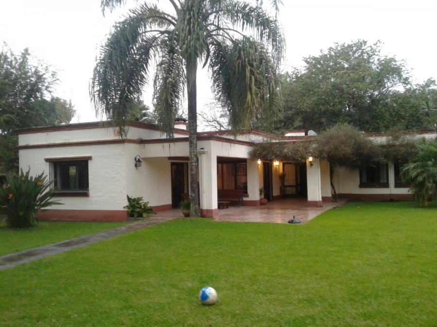 Foto Casa en Venta en Yerba Buena, Tucumán - U$D 599.998 - CAV102713 - BienesOnLine