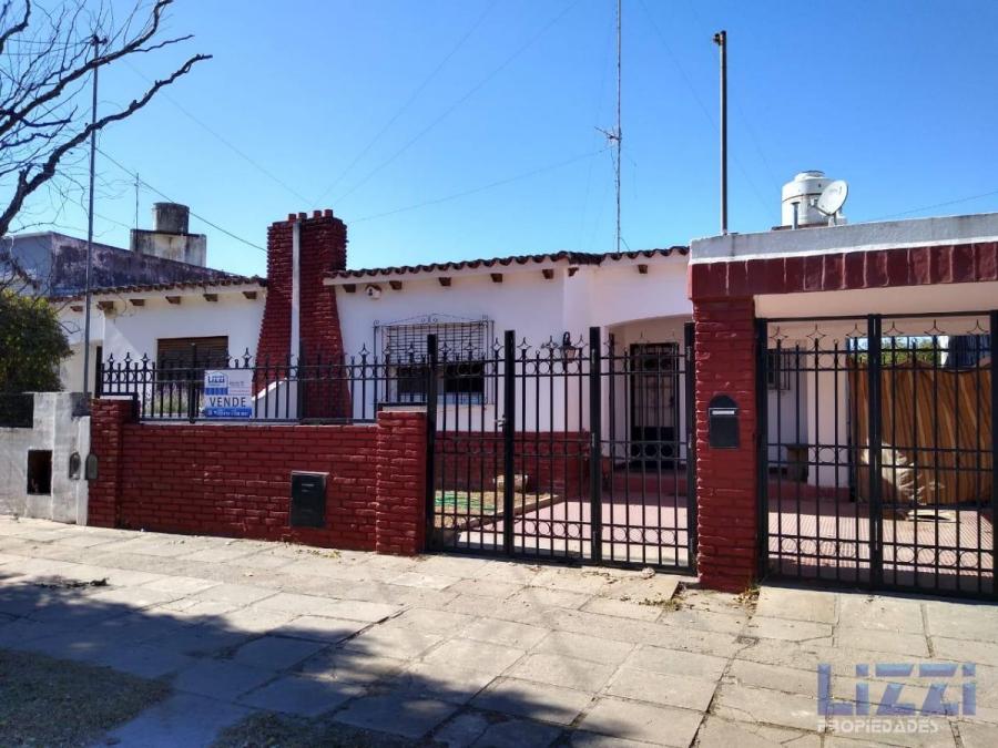 SE VENDE HERMOSA CASA EN ALTA GRACIA EXCELENTE UBICACIÓN