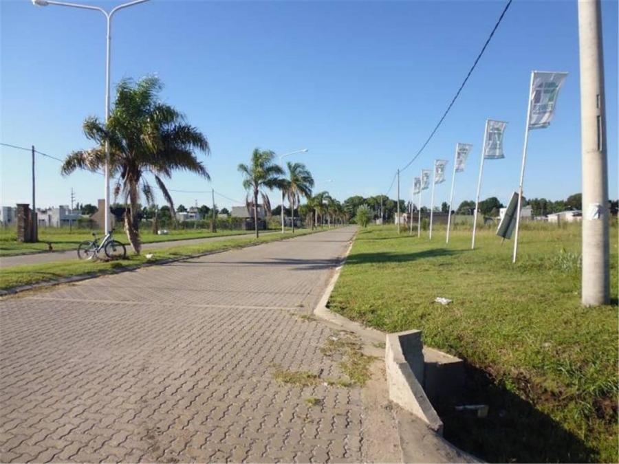 vendo en roldan, terreno en barrio acequias del aire