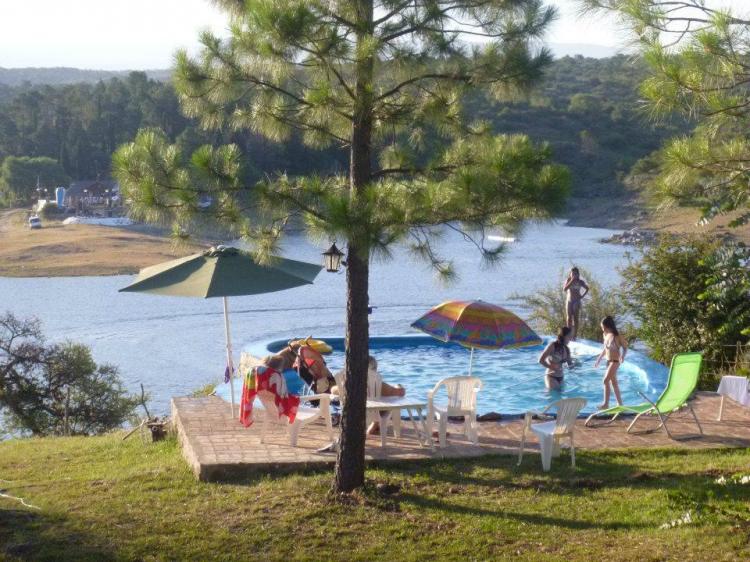 Vendo hermosa casa frente al Lago Los Molinos