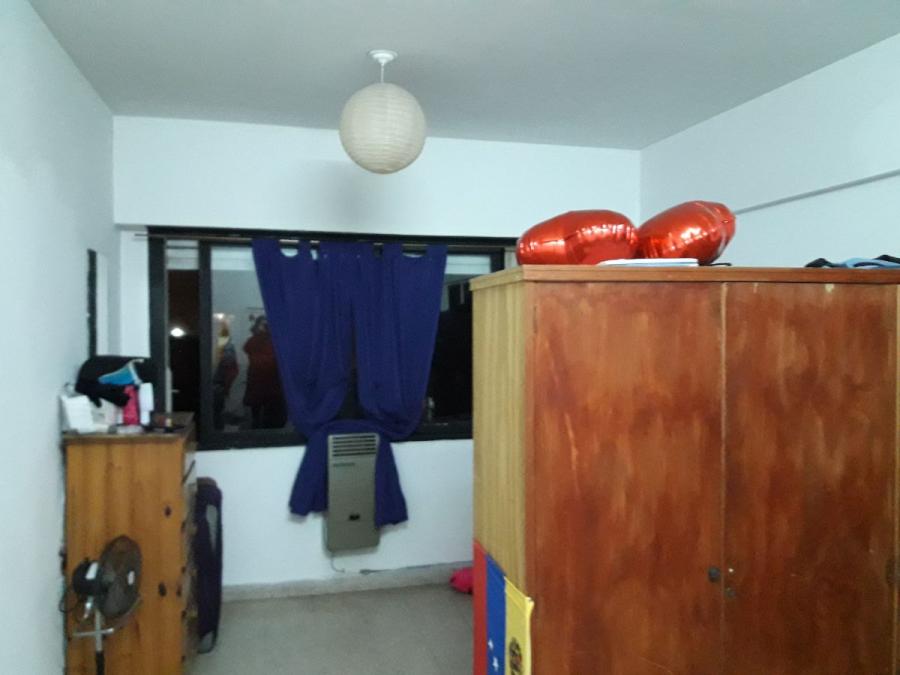 VENDO MONOAMBIENTE por viaje EN 5 ENTRE 42 Y 43