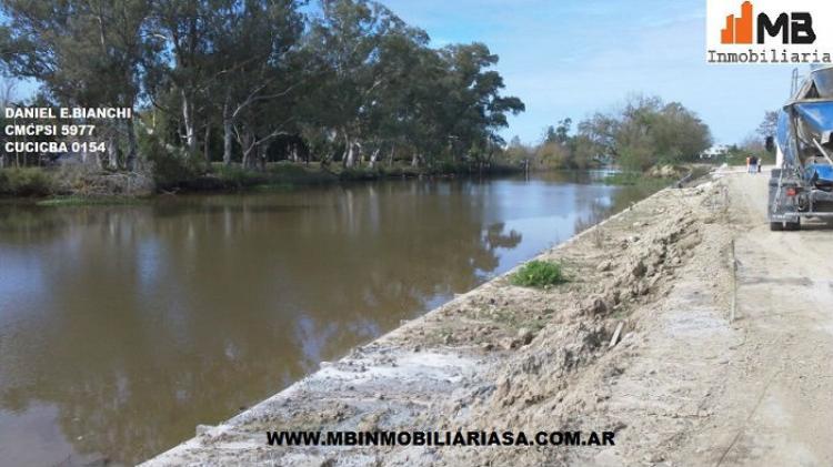 Villa La Ñata terrenos en venta frente a Canal García