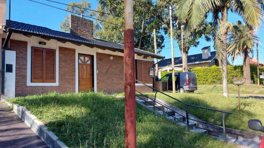 Zona Paracao, vendo casa 3 dormitorios, 2 baños, cochera, imperdible oportunidad