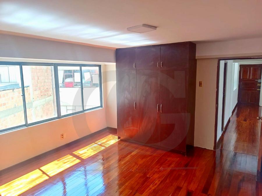 Foto Departamento en Alquiler en San Pedro, La Paz, La Paz - DEA7834 - BienesOnLine