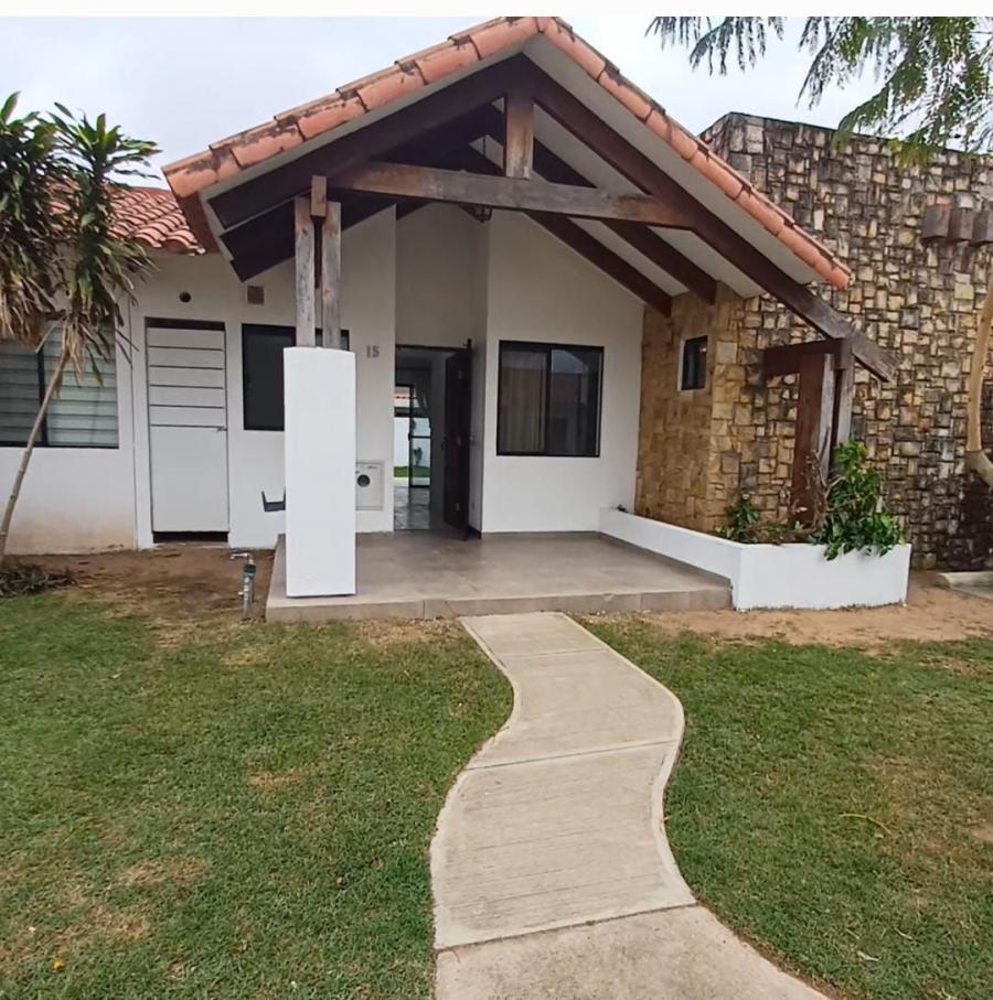 Foto Casa en Alquiler en Santa Cruz de la Sierra, Santa Cruz - $ 3.600 - CAA7869 - BienesOnLine