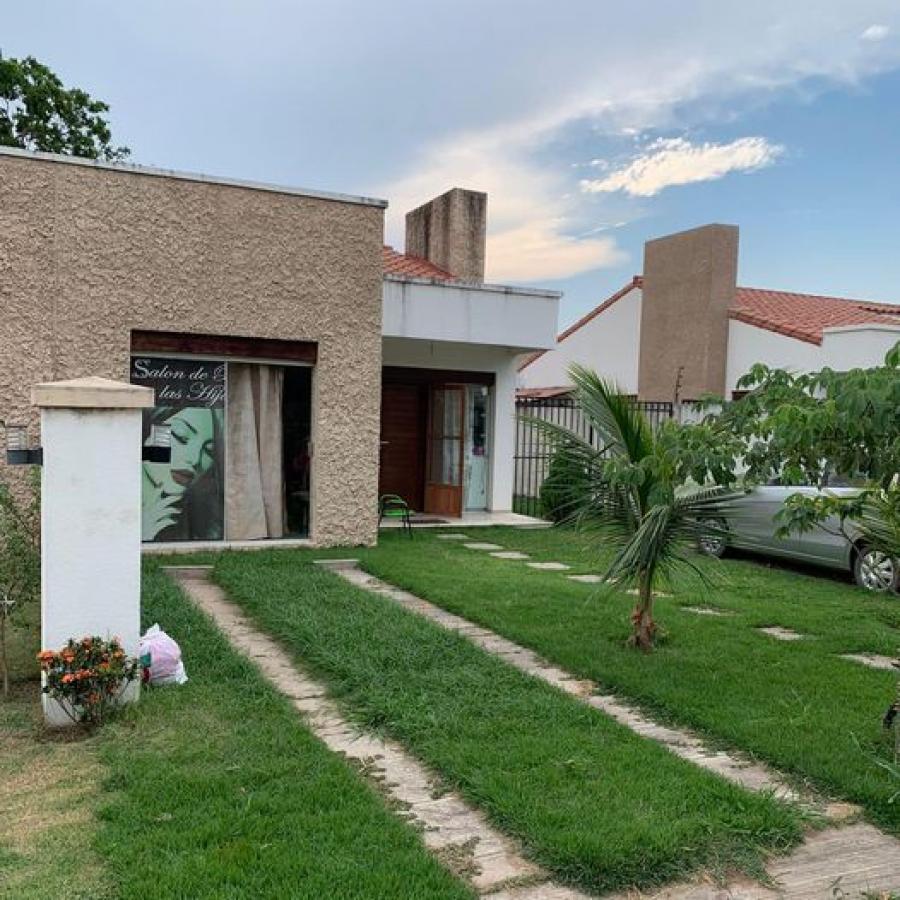 Casa en Venta en Urbanización Bethel III Zona Norte Km 8 1/2, Santa Cruz de  la Sierra, Santa Cruz - U$D  - CAV5846 - BienesOnLine