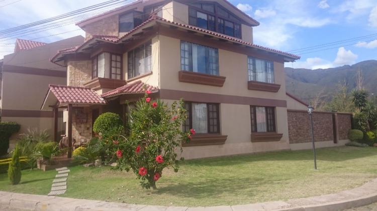 Foto Casa en Venta en Cochabamba, Cochabamba - U$D 229.000 - CAV863 - BienesOnLine