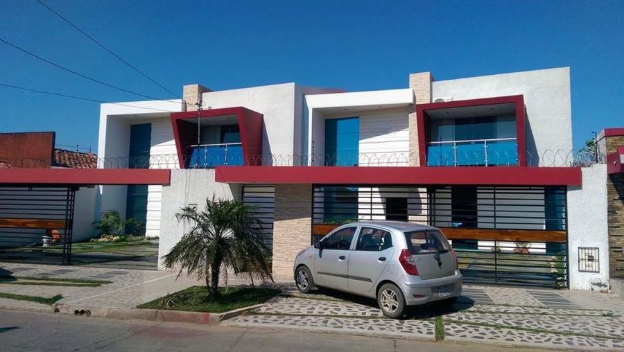 Foto Casa en Venta en Juan Masías, Santa Cruz de la Sierra, Santa Cruz - U$D 220.000 - CAV5346 - BienesOnLine