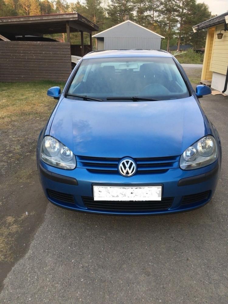 Volkswagen Golf 2004