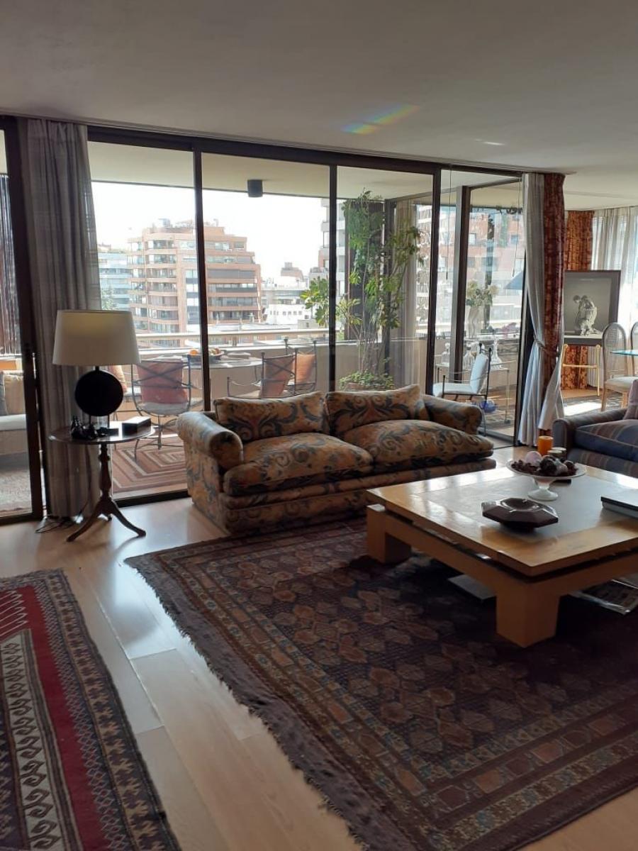 Foto Departamento en Venta en Las Condes, Santiago - UFs 17.000 - DEV109315 - BienesOnLine