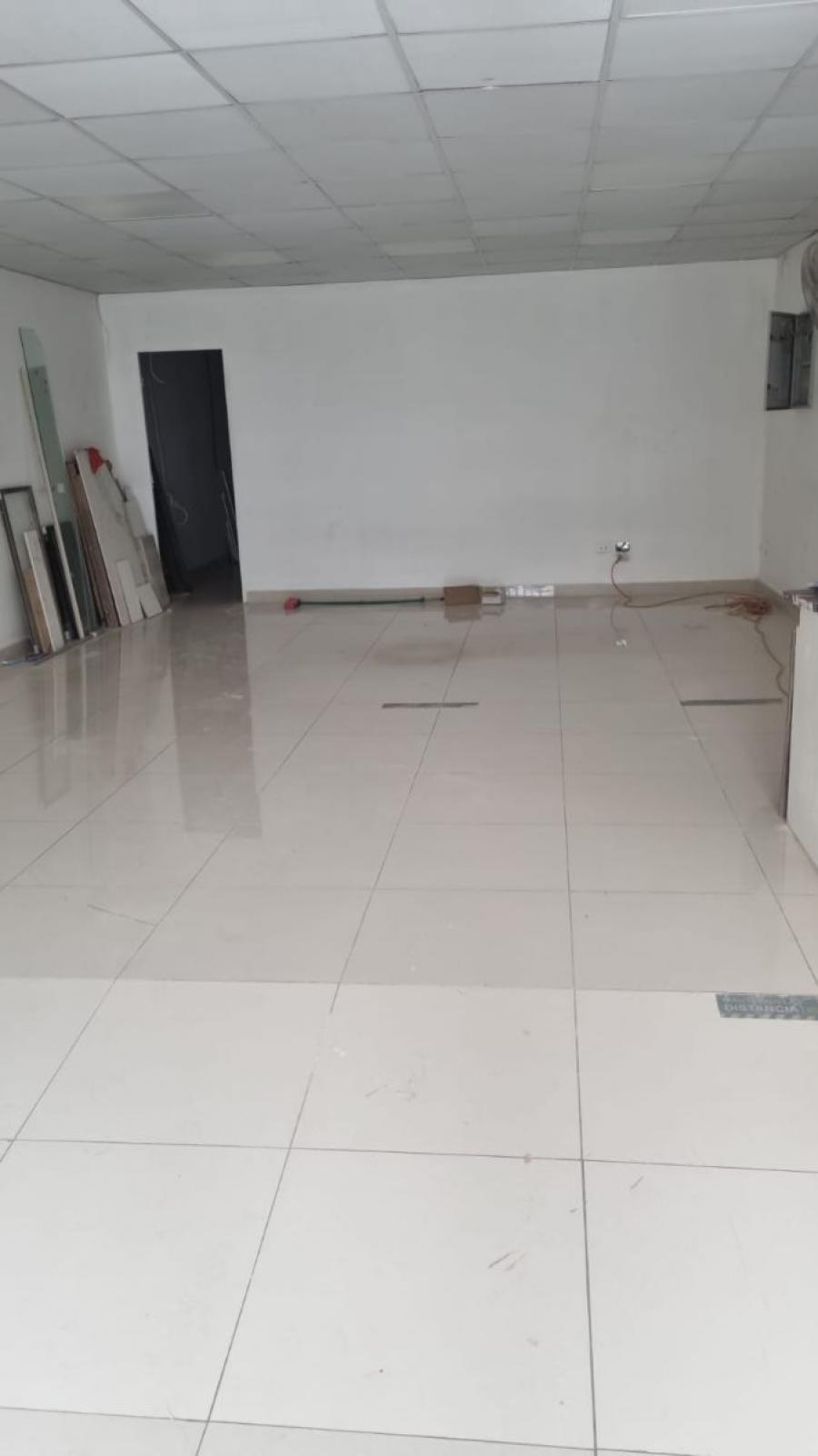 ARRIENDO LOCAL COMERCIAL FRANKLIN