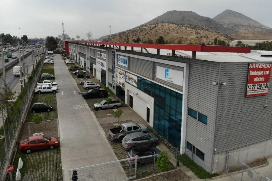 Foto Bodega en Arriendo en Quilicura, Santiago - UFs 210 - BOA152614 - BienesOnLine