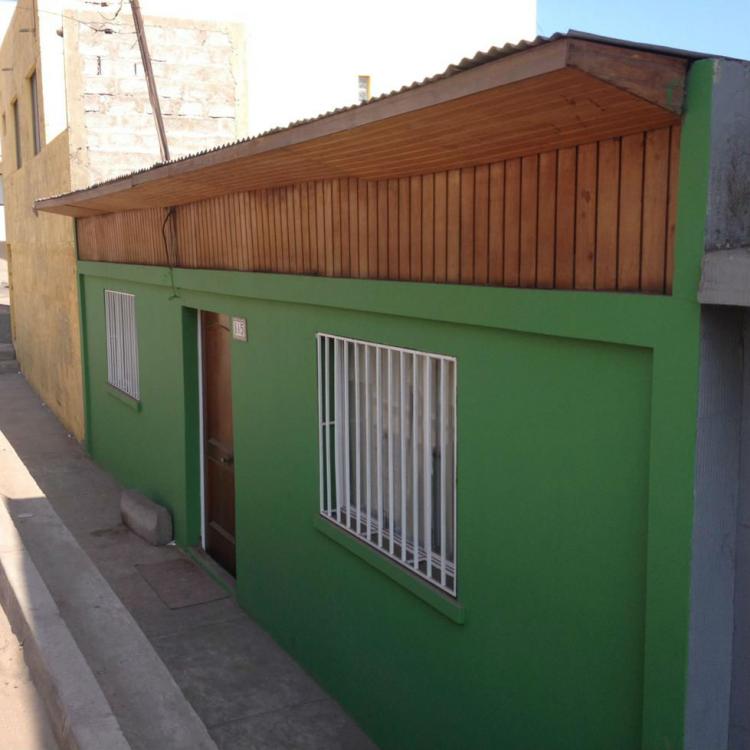 Casa Antigua y Amplia Sector Sur Favorecedora - Antofagasta