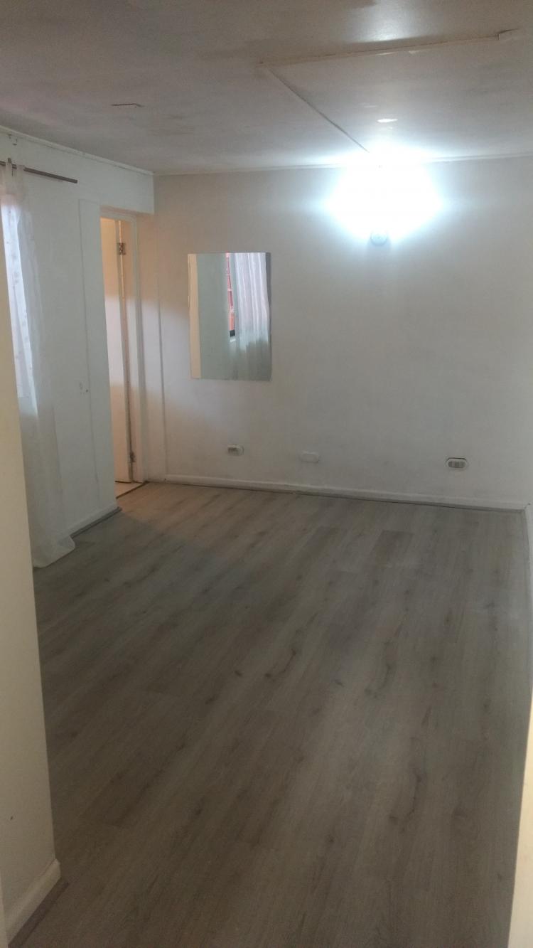 OPORTUNIDAD, PLENO CENTRO DE QUILPUE. DEPTO INTERIOR $260.000