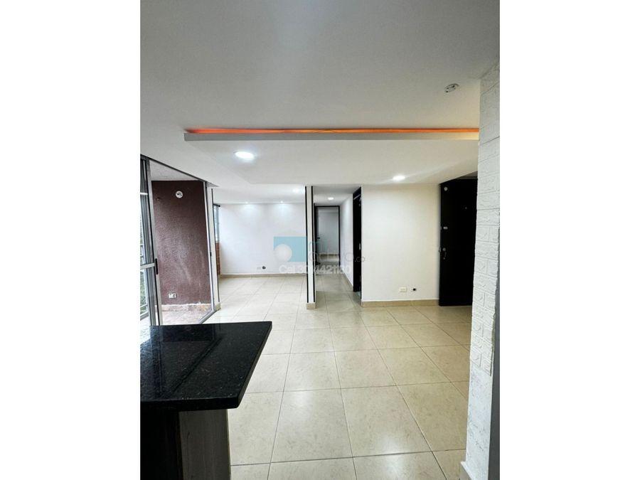 VENTA APARTAMENTO EN ITAGÜÍ, CENTRO DE LA MODA