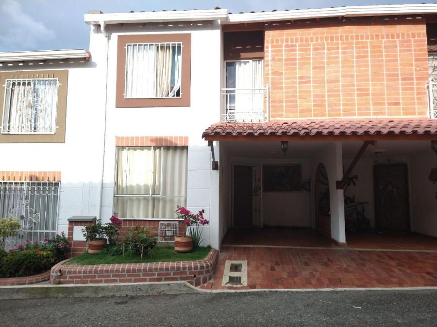 Foto Casa en Venta en Versalles, Floridablanca, Santander - $ 510.000.000 - CAV207546 - BienesOnLine