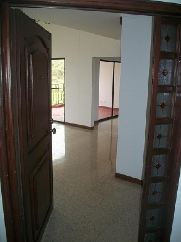 Foto Apartamento en Venta en CHIPICHAPE, Cali, Valle del Cauca - $ 260.000.000 - APV19289 - BienesOnLine