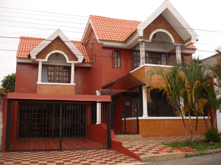 CASA VILLAVICENCIO