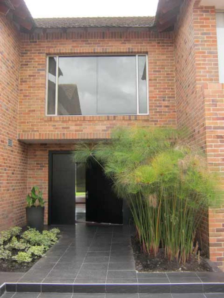 Arriendo casa San Jacinto