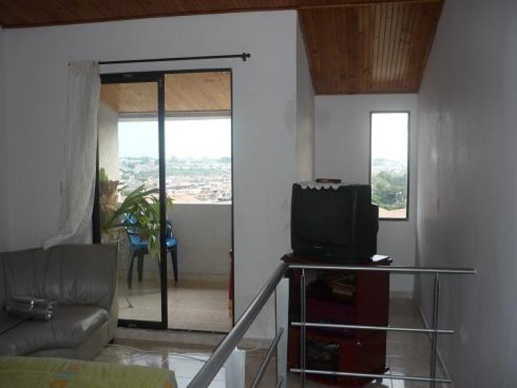 se vende apartamento precio negociable