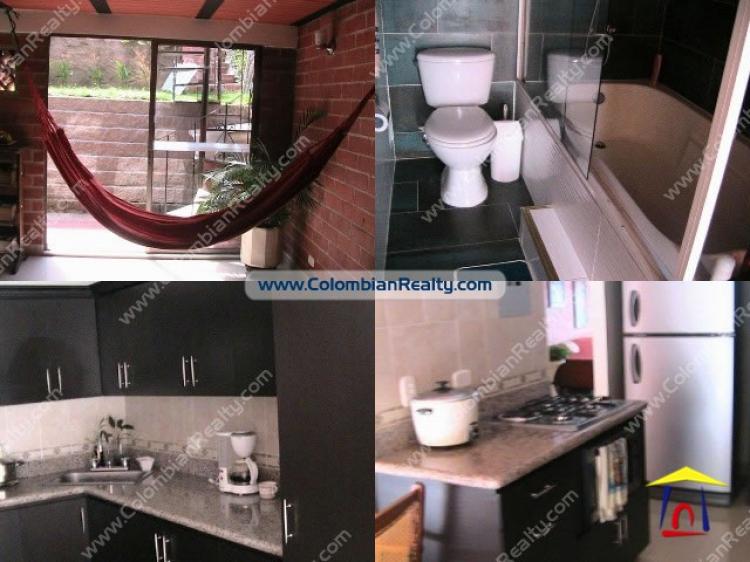 Foto Casa en Venta en Medellín, Antioquia - $ 230 - CAV18771 - BienesOnLine