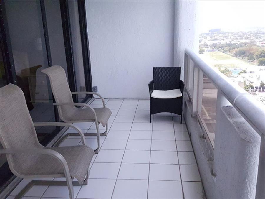 Alquilo hermoso apartamento en santamarta