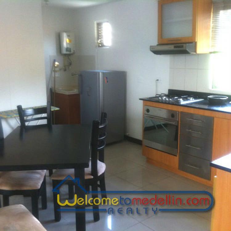 Apartamento amoblado Calle Tres Cod.21023