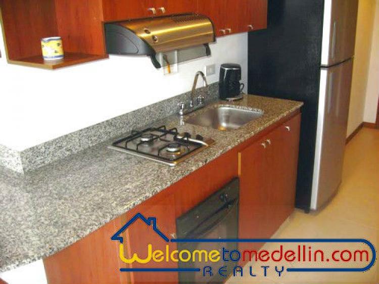 Foto Apartamento en Arriendo en El Poblado, Medellín, Antioquia - $ 1.800.000 - APA78667 - BienesOnLine