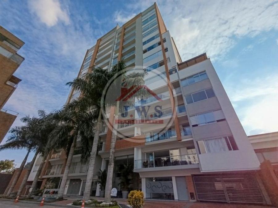 Apartamento De Lujo En Venta En Edificio Agora, Barrio El Caudal, Villavicencio