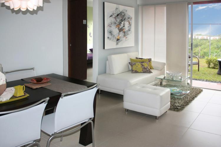 Apartamento en venta Pereira. El Nogal, Club Residencial. Incluye parqueadero descubierto