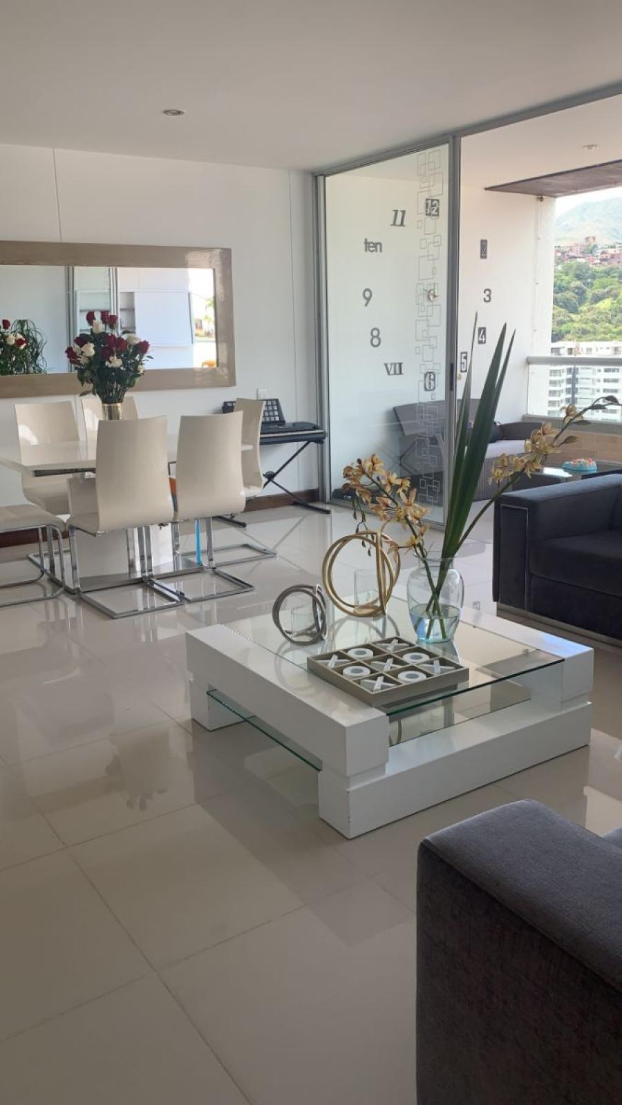 Foto Apartamento en Venta en Oeste de Cali, Cali, Valle del Cauca - $ 795.000.000 - APV209935 - BienesOnLine