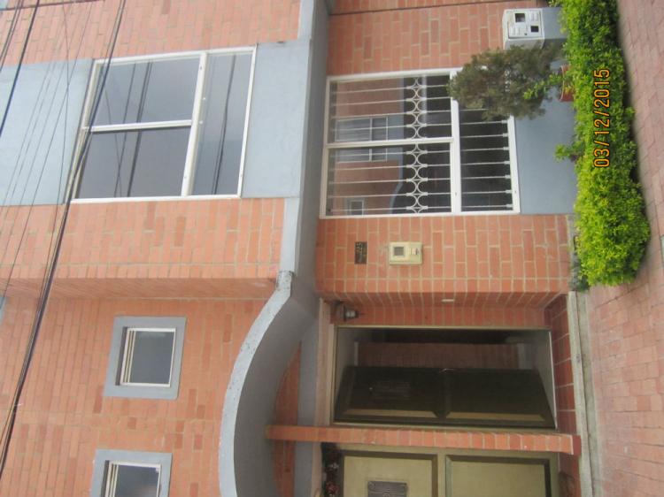 Foto Casa en Arriendo en Santillana, Mosquera, Cundinamarca - $ 900.000 - CAA99701 - BienesOnLine