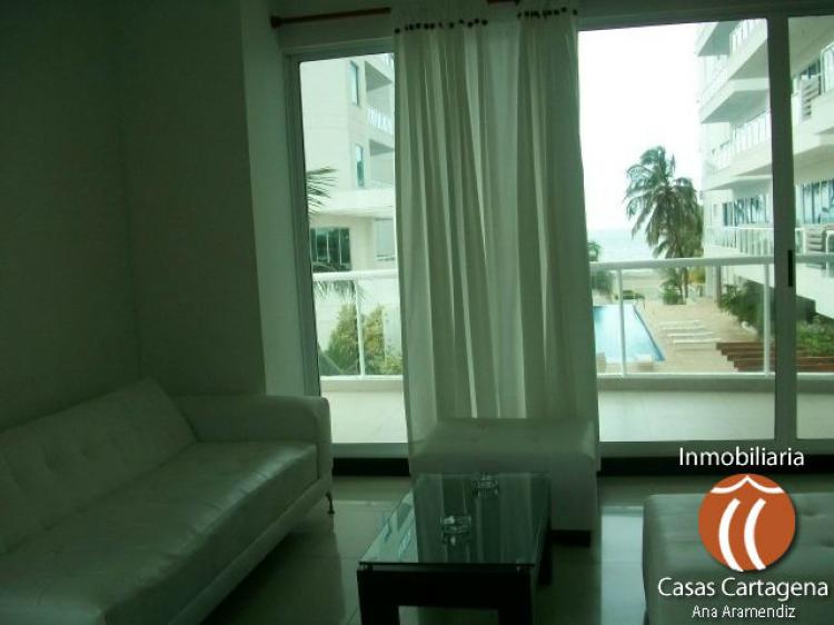 ARRIENDO APARTAMENTO BASTANTE MODERNO EN CARTAGENA FRENTE AL MAR 