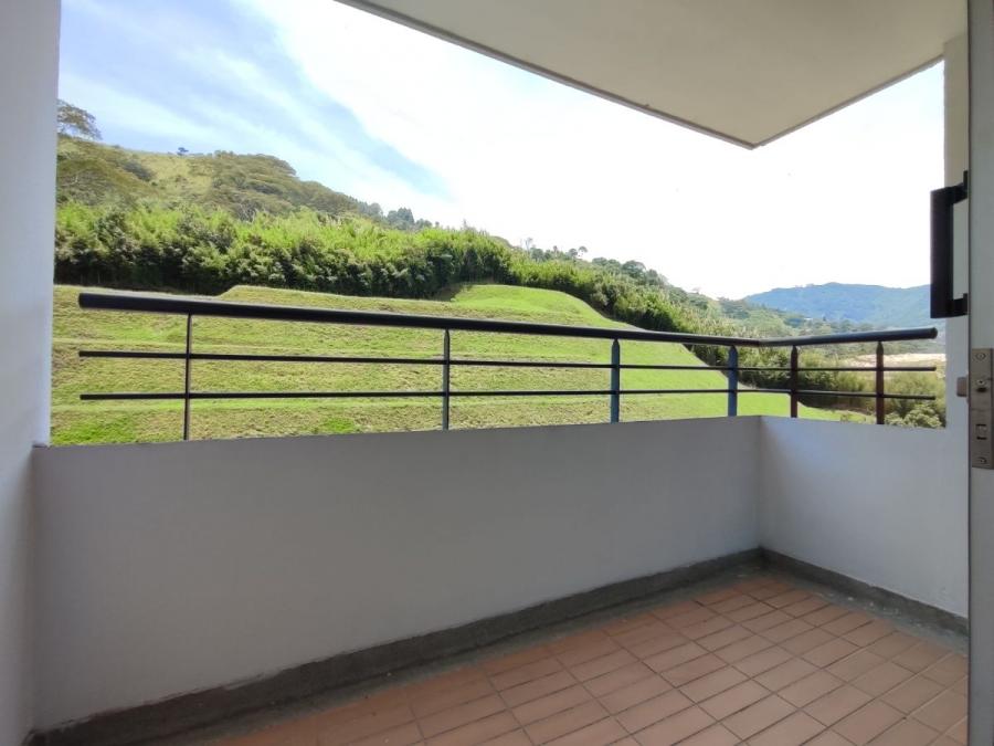 Arriendo apartamento Loma de los Bernal