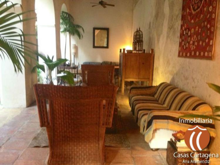 ARRIENDO CASA TIPO COLONIAL EN CARTAGENA