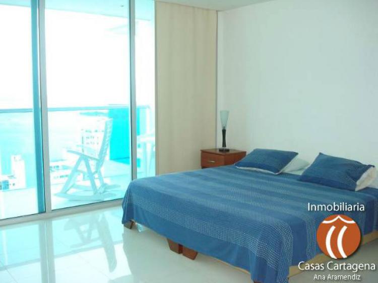 ARRIENDO EN CARTAGENA  APARTAMENTO CON VISTA AL MAR.