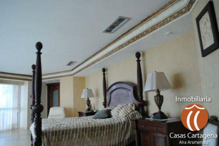 ARRIENDO LINDO PENTHOUSE EN CARTAGENA DE 4 ALCOBAS CON TODA LA PRIVACIDAD QUE NECESITAS 